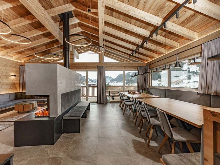 Genießen Sie den Familienurlaub im Chalet Gemütlicher Aufenthaltsraum im Chalet